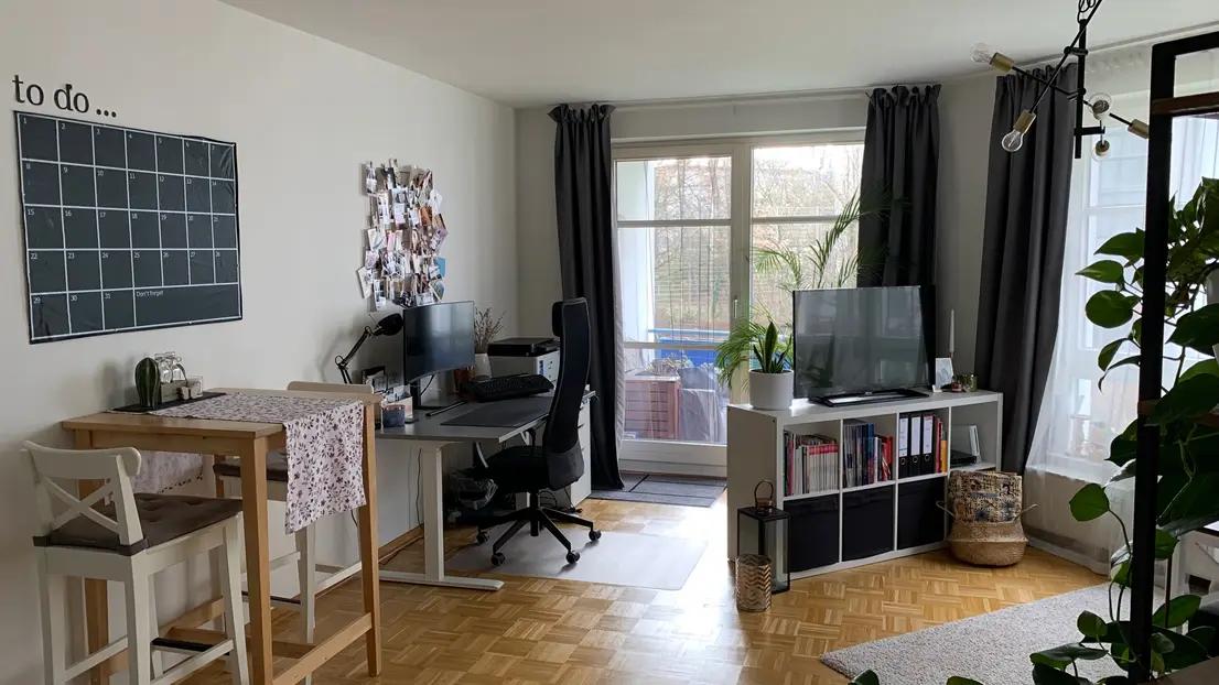 Modern eingerichtetes Studio aus dem Portfolio
